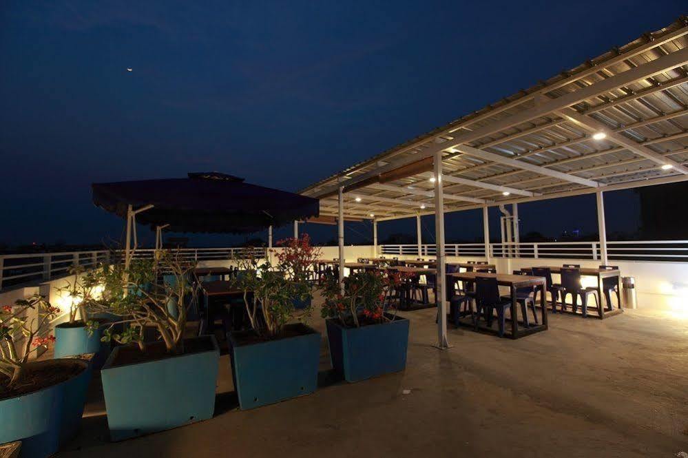 Four Rivers B&B Mandalay Exterior photo